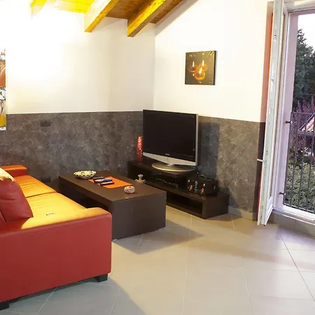 Alojamento de Acomodação e Pequeno-almoço I Fiori Di Malpensa 3*